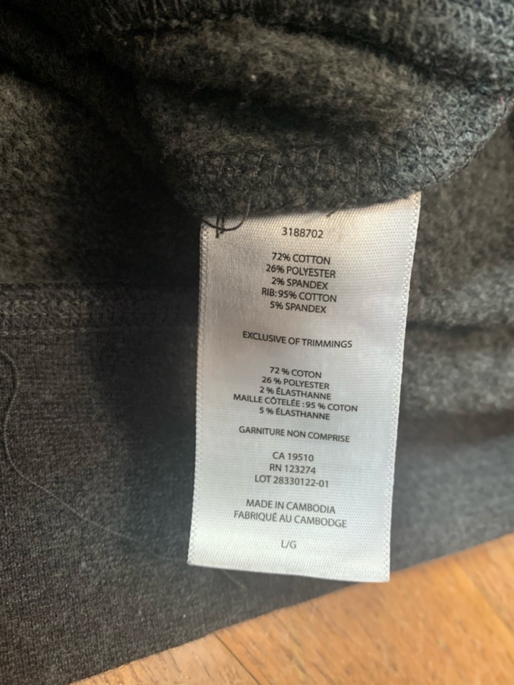 Lolë Grey Full Zip Hoodie with Thumbholes - Size Large - Picture 3 of 9